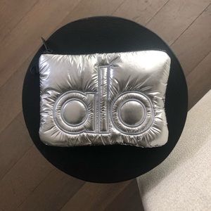 alo Yoga small accessories bag